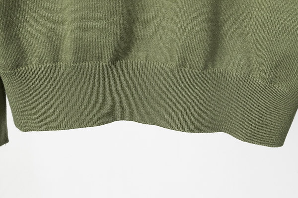 ブランドセーター角部分ディテール